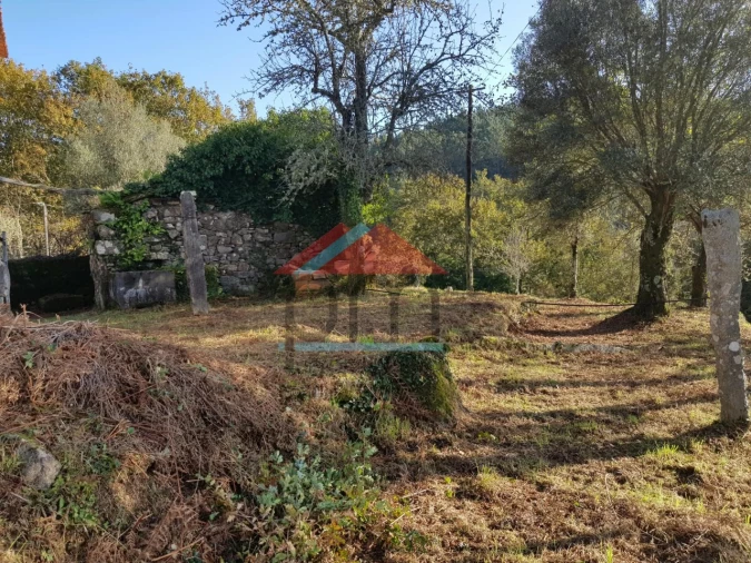 Moradia T4 para Venda em Covas Foto 12