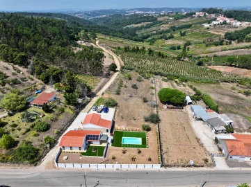 Moradia T3 para Venda em A dos Negros