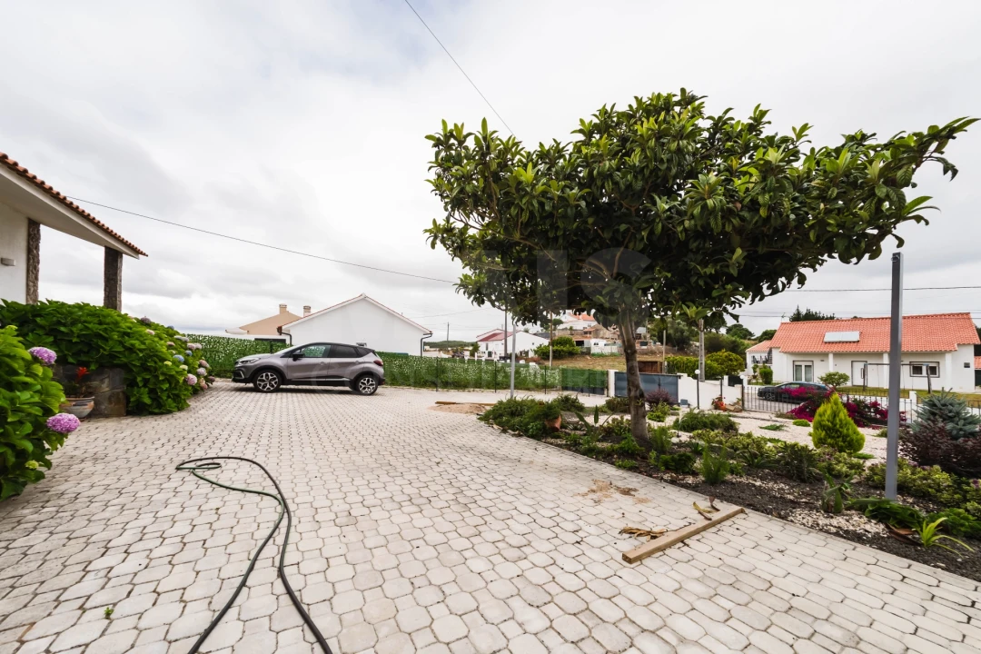 Moradia T3 para Venda em Nossa Senhora do Pópulo, Coto e São Gregório Foto 3