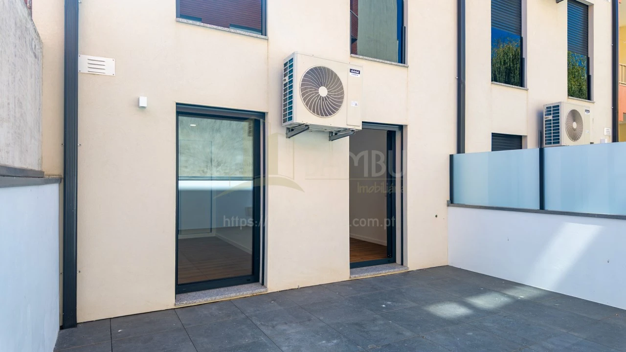 Apartamento T2 para Venda em Vila Praia de Ancora Foto 17