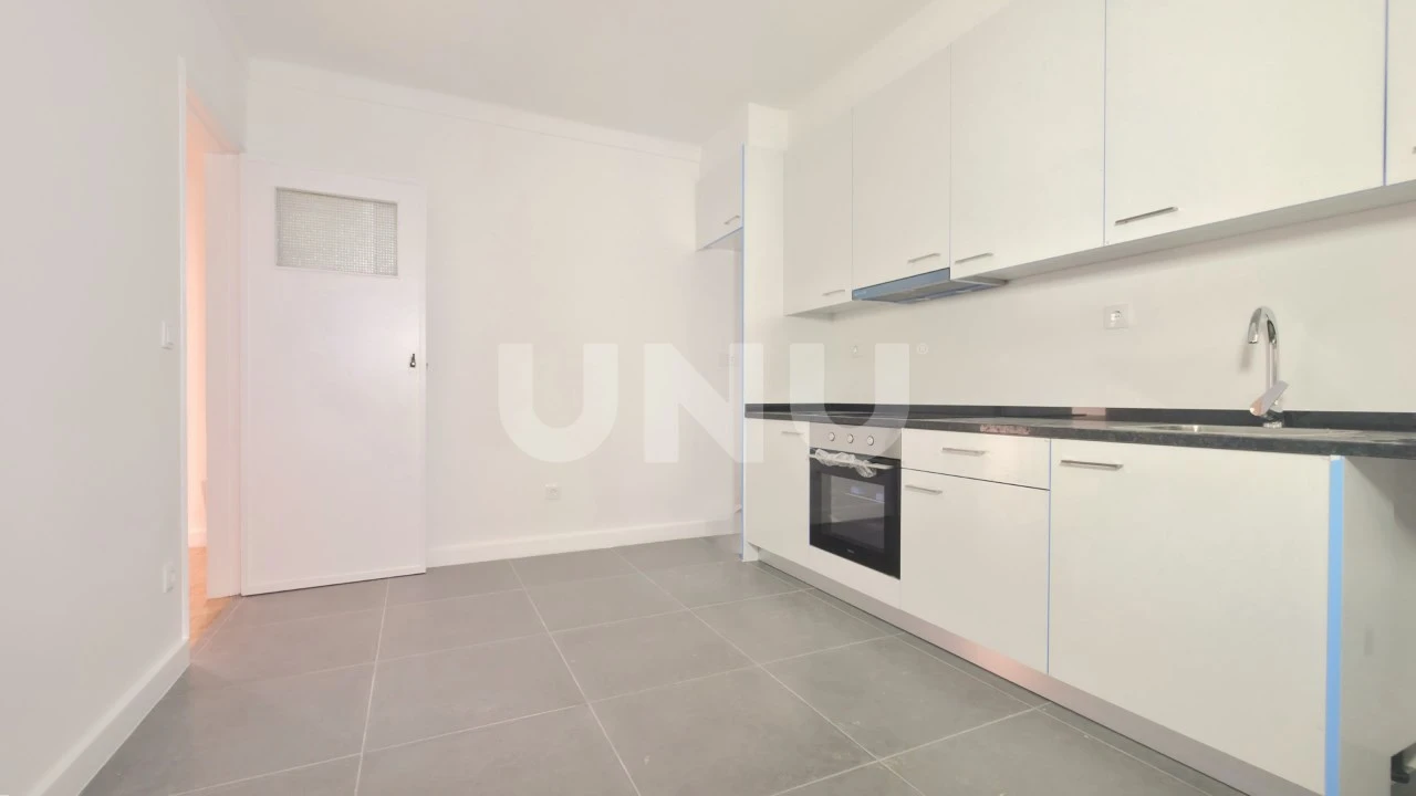 Apartamento T3 para Venda em Ovar, São João, Arada e São Vicente de Pereira Jusã Foto 1