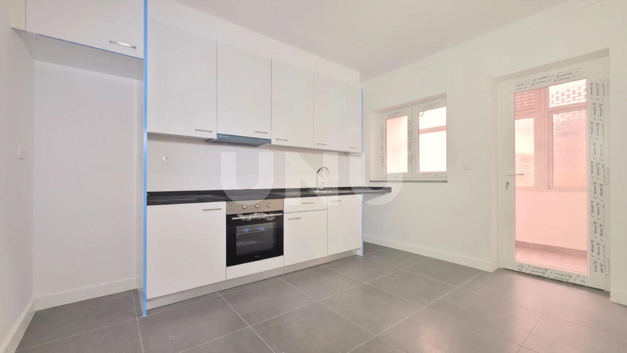 Apartamento T3 para Venda em Ovar, São João, Arada e São Vicente de Pereira Jusã Foto 2