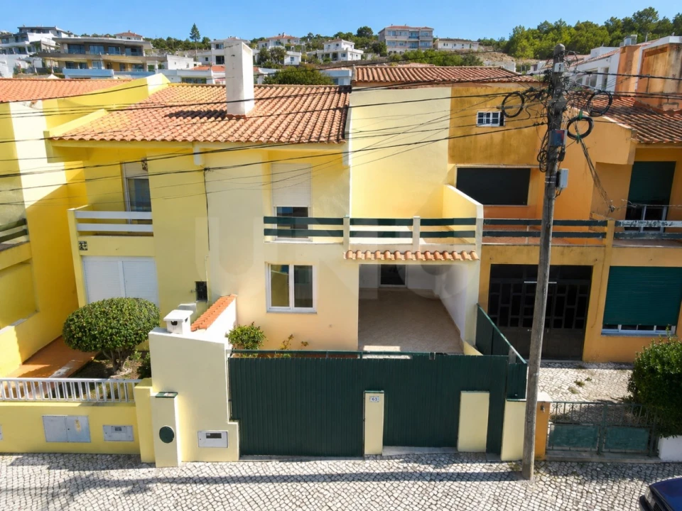 Moradia T3 para Arrendamento em Cascais e Estoril Foto 1
