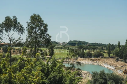 Moradia T6 para Venda em Queluz e Belas