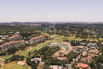 Moradia T6 para Venda em Queluz e Belas