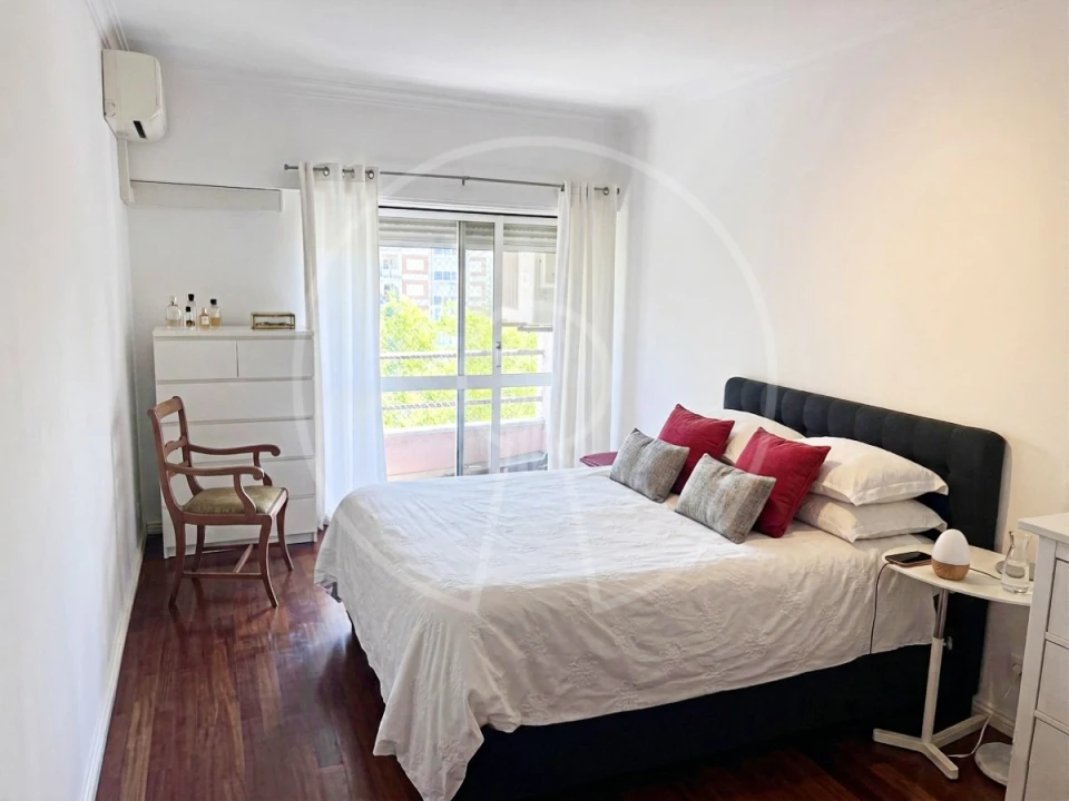 Apartamento T3 para Arrendamento em Lumiar Foto 11
