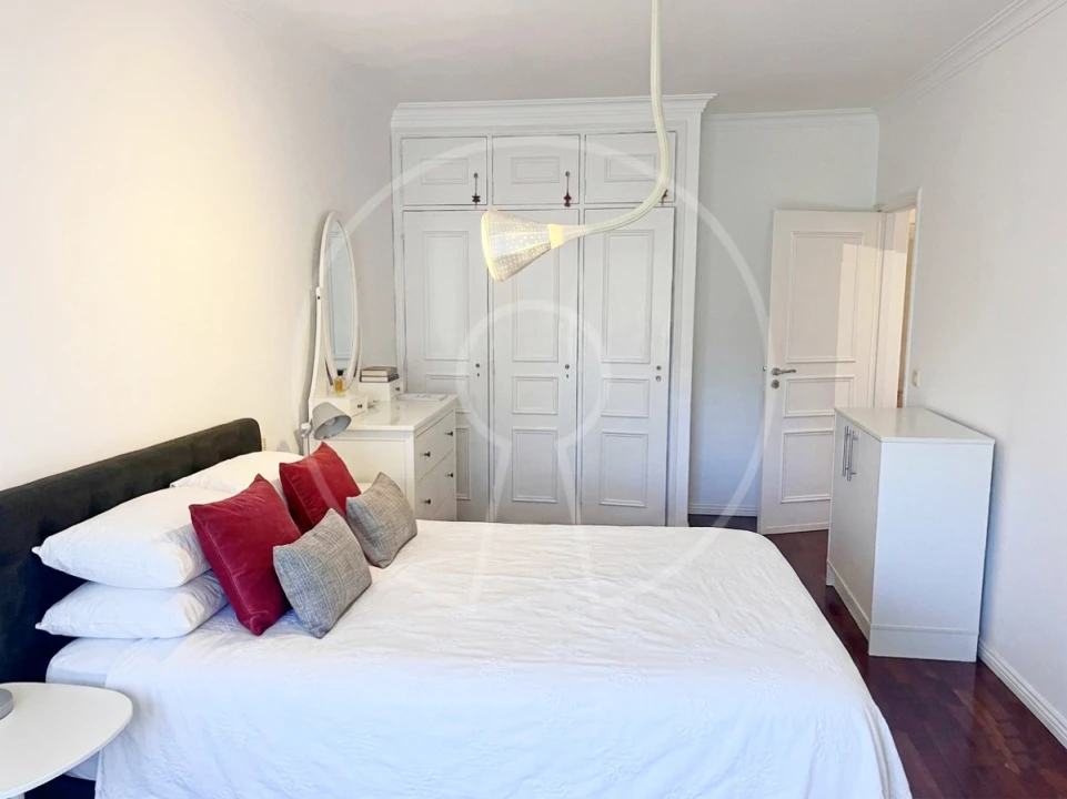 Apartamento T3 para Arrendamento em Lumiar Foto 13