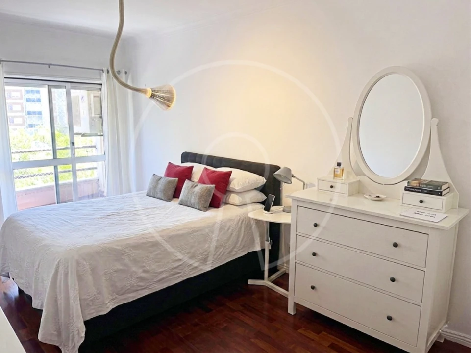 Apartamento T3 para Arrendamento em Lumiar Foto 14