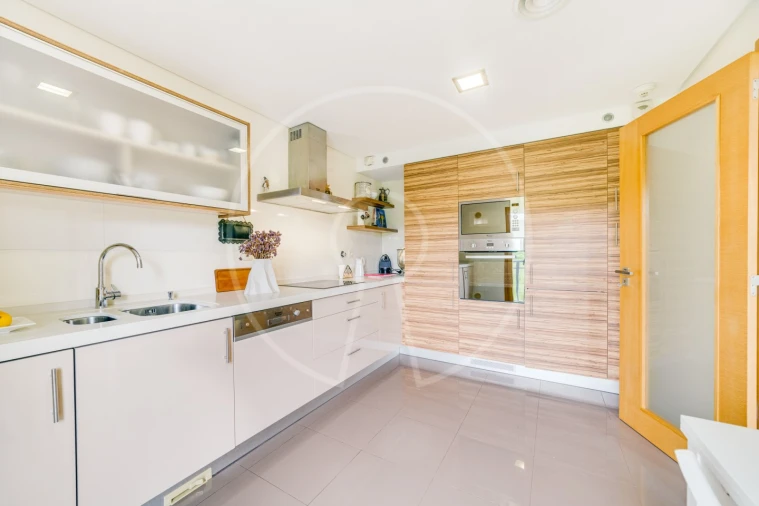 Apartamento T1 para Venda em Águas Livres Foto 5
