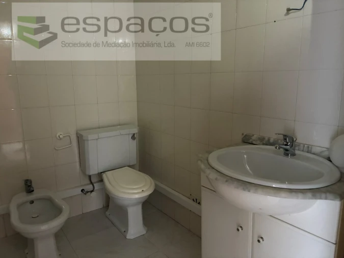 Apartamento T3 para Venda em Castelo Branco Foto 13