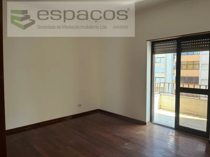 Apartamento T3 para Venda em Castelo Branco Foto 19