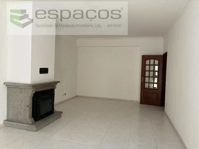 Apartamento T3 para Venda em Castelo Branco Foto 27