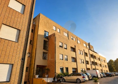 Apartamento T3 para Venda em Arcozelo