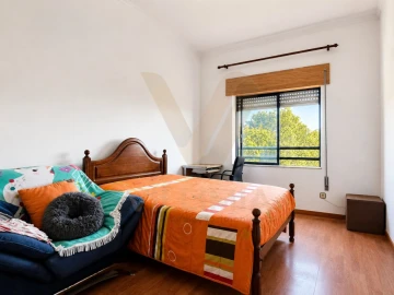 Apartamento T3 para Venda em Arcozelo