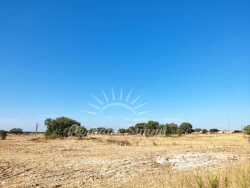 Terreno para Venda em Ermidas-Sado