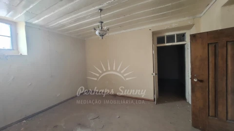 Moradia T5 para Venda em Grândola e Santa Margarida da Serra