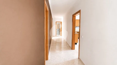 Apartamento T2 para Venda em Olhão
