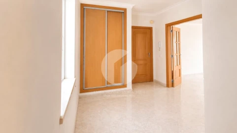 Apartamento T2 para Venda em Olhão