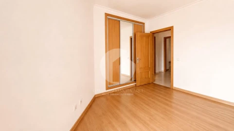Apartamento T2 para Venda em Olhão
