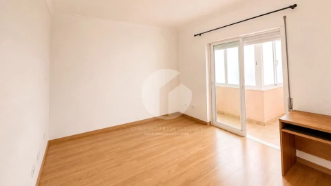 Apartamento T2 para Venda em Olhão