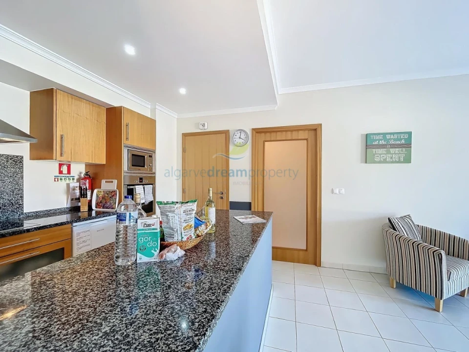 Apartamento para Venda em Albufeira e Olhos de Água Foto 7