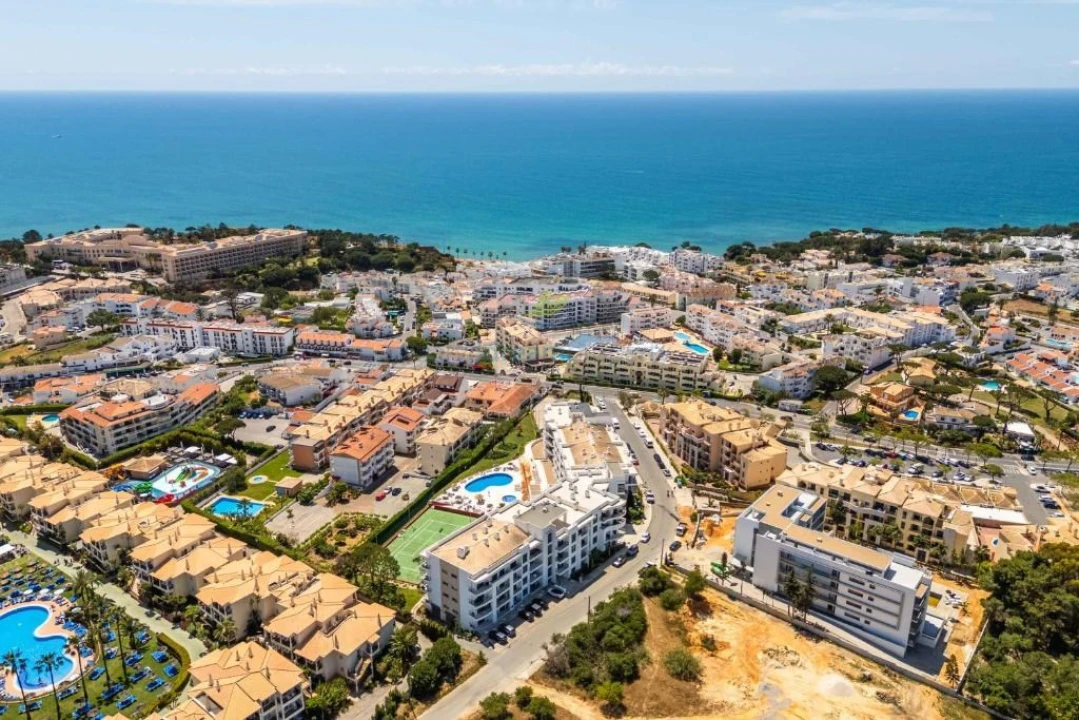Apartamento para Venda em Albufeira e Olhos de Água Foto 1