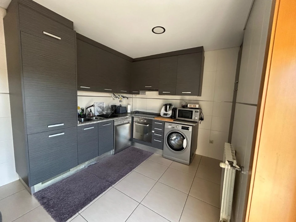 Apartamento T2 para Venda em Aradas Foto 8