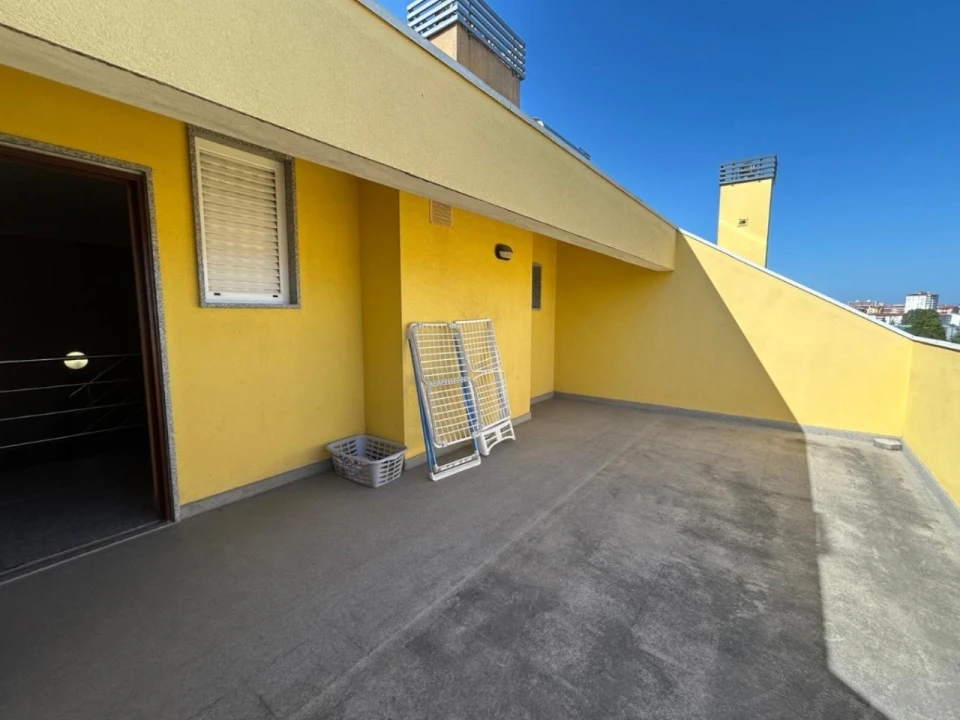 Apartamento T2 para Venda em Aradas Foto 25