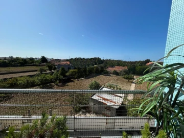 Apartamento T2 para Venda em Aradas
