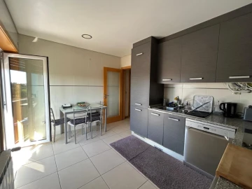 Apartamento T2 para Venda em Aradas