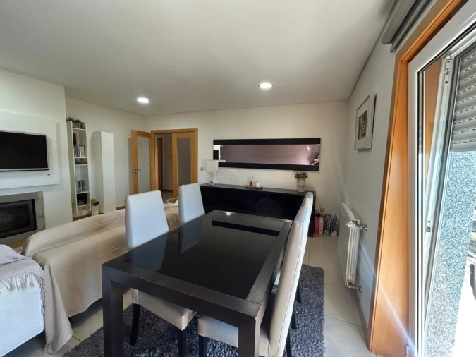 Apartamento T2 para Venda em Aradas Foto 4