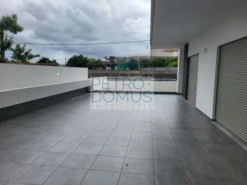 Apartamento T3 para Venda em Parceiros e Azoia