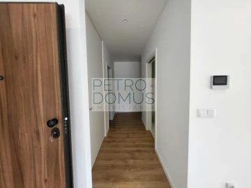 Apartamento T3 para Venda em Parceiros e Azoia