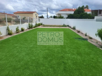 Apartamento T3 para Venda em Parceiros e Azoia