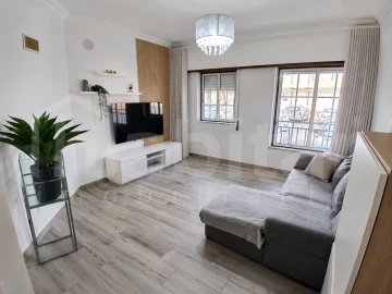 Apartamento T3 para Venda em Samora Correia