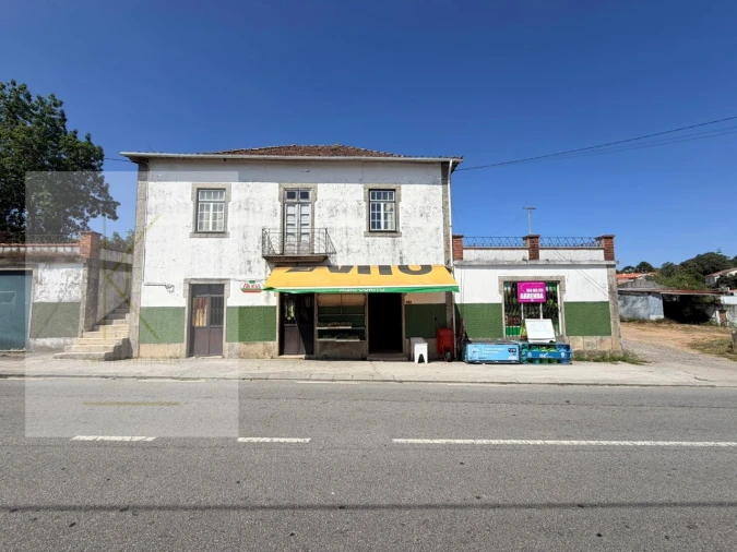Loja para Arrendamento em Torre e Vila Mou Foto 2