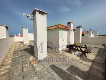 Apartamento T1 para Arrendamento em Peniche
