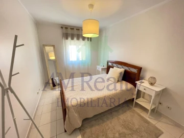 Apartamento T1 para Arrendamento em Peniche