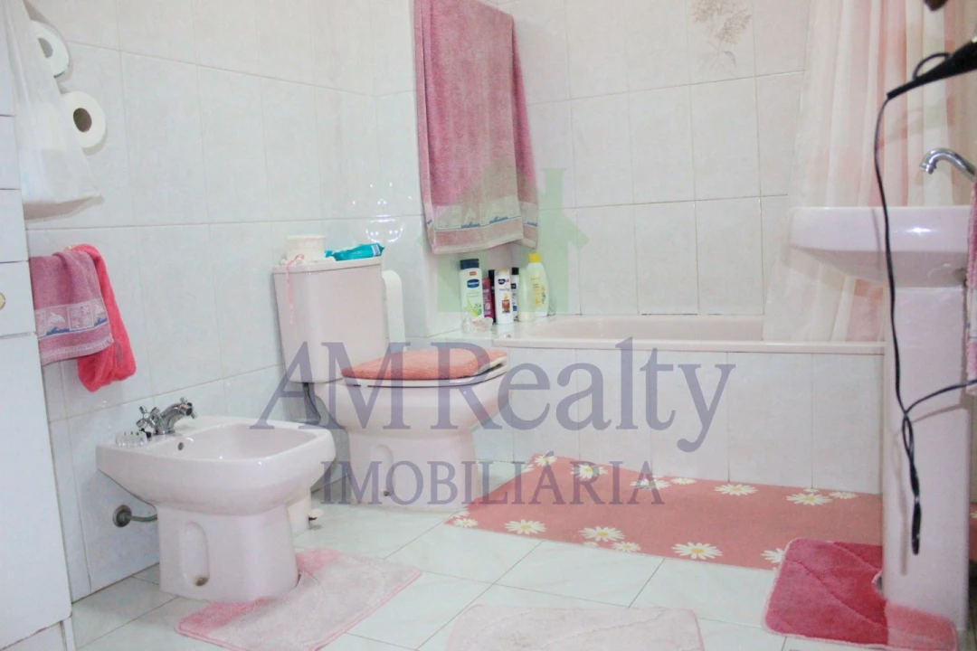 Apartamento T2 para Venda em Peniche Foto 2