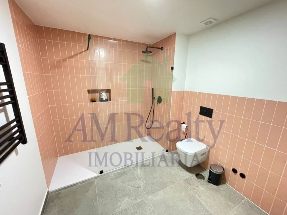 Apartamento T1 para Venda em Peniche Foto 3