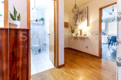 Apartamento T2 para Venda em Gondomar (São Cosme), Valbom e Jovim