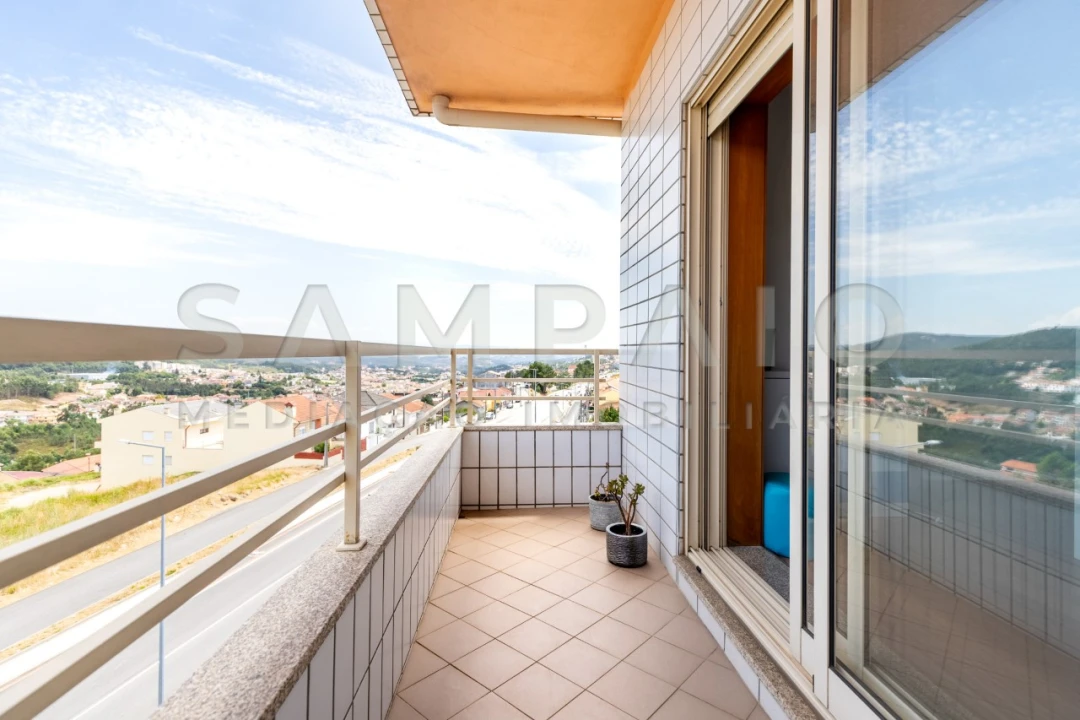 Apartamento T3 para Venda em Fânzeres e São Pedro da Cova Foto 53