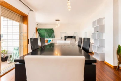 Apartamento T3 para Venda em Fânzeres e São Pedro da Cova