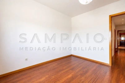 Apartamento T3 para Venda em Fânzeres e São Pedro da Cova
