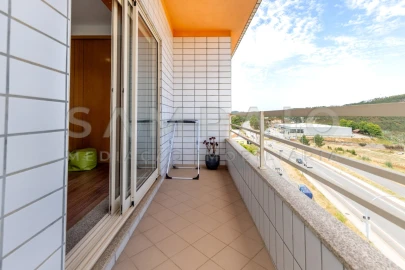 Apartamento T3 para Venda em Fânzeres e São Pedro da Cova