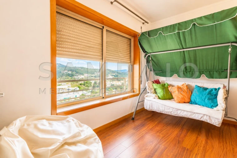 Apartamento T3 para Venda em Fânzeres e São Pedro da Cova Foto 20