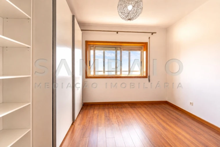 Apartamento T3 para Venda em Fânzeres e São Pedro da Cova Foto 37