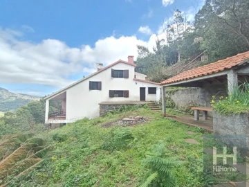 Moradia T2 para Venda em Camacha
