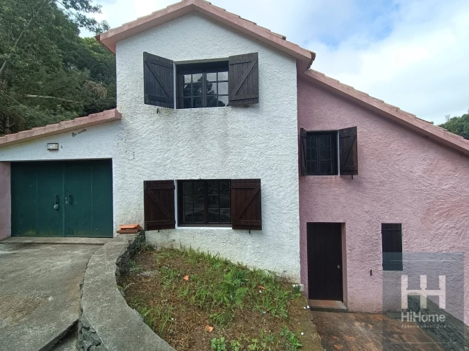 Moradia T2 para Venda em Camacha Foto 3
