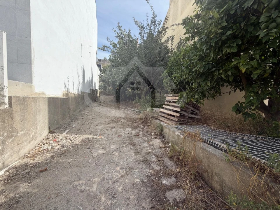Terreno para Venda em Santa Iria de Azoia, São João da Talha e Bobadela Foto 17